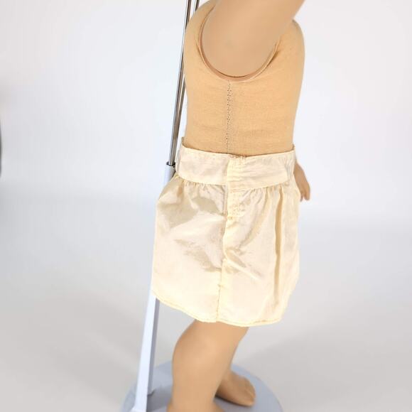 Our Generation OG by Battat Cream Colored Mini Skirt for 18" Dolls -GUC - Picture 2 of 13